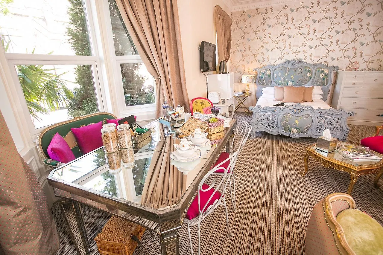 Apartment The Rosebery Hotel Newcastle upon Tyne