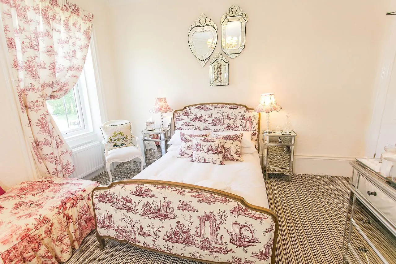 The Rosebery Hotel Newcastle upon Tyne Apartment